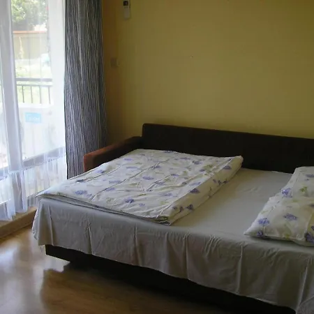 Appartement Sirena 50 M From The *
