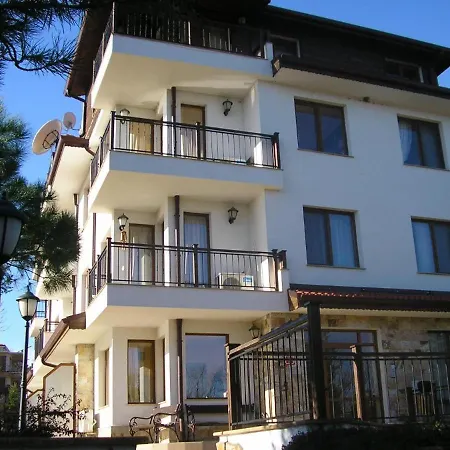 Appartement Sirena 50 M From The Byala (Varna)